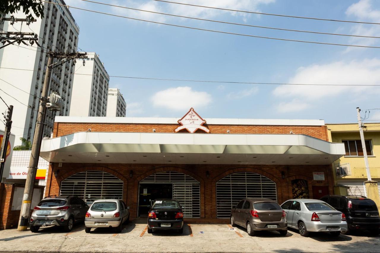 Aluguel De Suites Por Temporada Em Alto De Pinheiros เซาเปาโล ภายนอก รูปภาพ